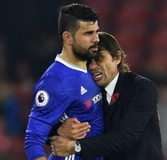 亚足联官网：上海海港卫冕中超冠军，却在亚洲赛场举步维艰