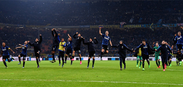 NBA常规赛MVP争夺战激烈（NBA常规赛MVP之争白热化）