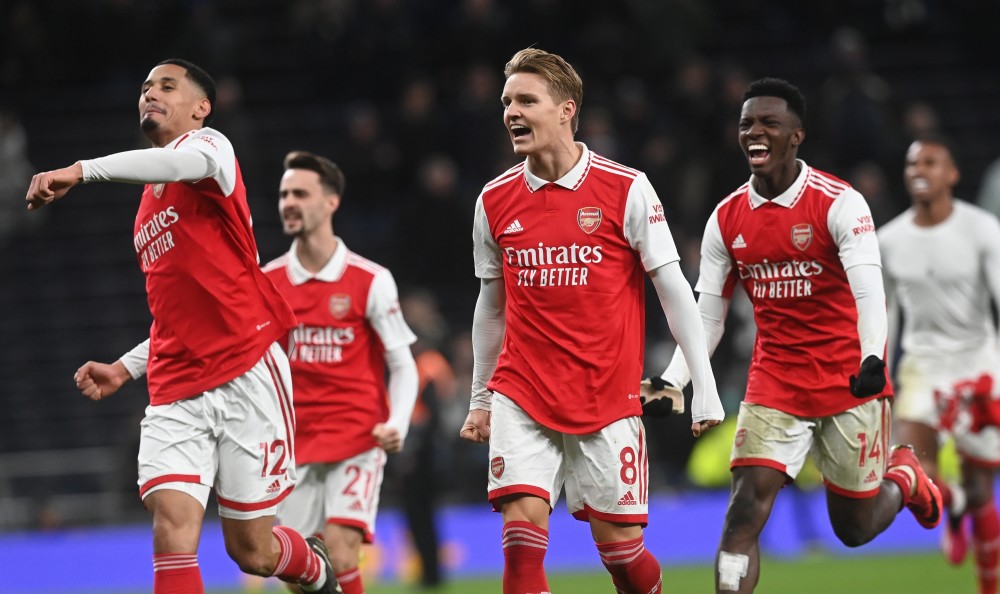 希勒：谢什科和哈兰德很像，毫不怀疑他在英超会踢得很舒服（希勒：谢什科与哈兰德风格相近，我坚信他能轻松适应英超）