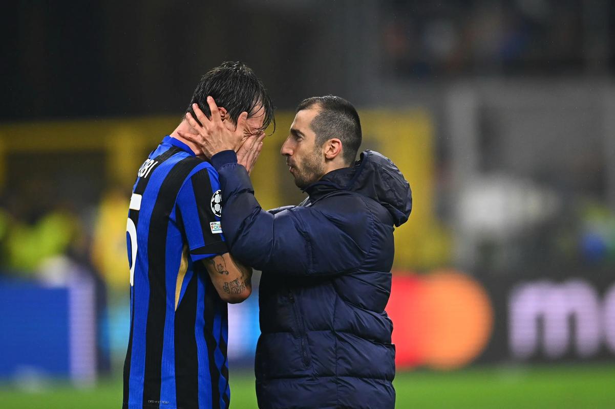 安东尼：孔帕尼夏窗曾给我打电话，但我已与贝蒂斯达成协议（安东尼：夏窗孔帕尼来电时，我已与贝蒂斯达成协议）