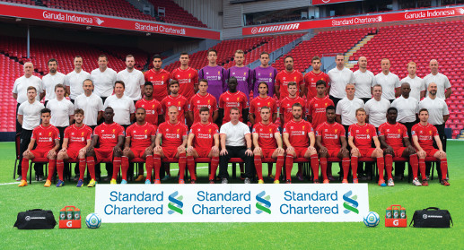 远在迈阿密心系罗马，托蒂和坎德拉用手机观看老东家焦点大战（托蒂与坎德拉身在迈阿密，仍用手机观看罗马焦点战）