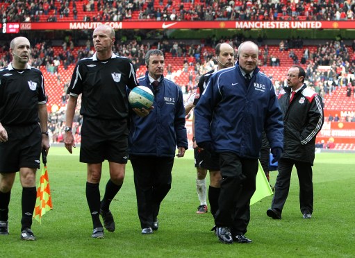 西媒：伊涅斯塔疑似陷入金融诈骗案，秘鲁检察机关已立案调查（西媒称伊涅斯塔疑卷入金融诈骗，秘鲁检方已启动立案调查）