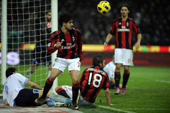 DO：萨拉赫预计缺席欧冠大名单，但并非队内纪律处分（萨拉赫预计无缘欧冠名单，非因队内纪律问题）