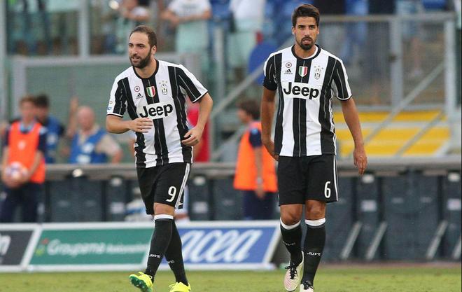 罗马诺：伯恩茅斯与国米争夺热那亚中卫德温特（罗马诺：国米与伯恩茅斯竞逐热那亚中卫德温特）