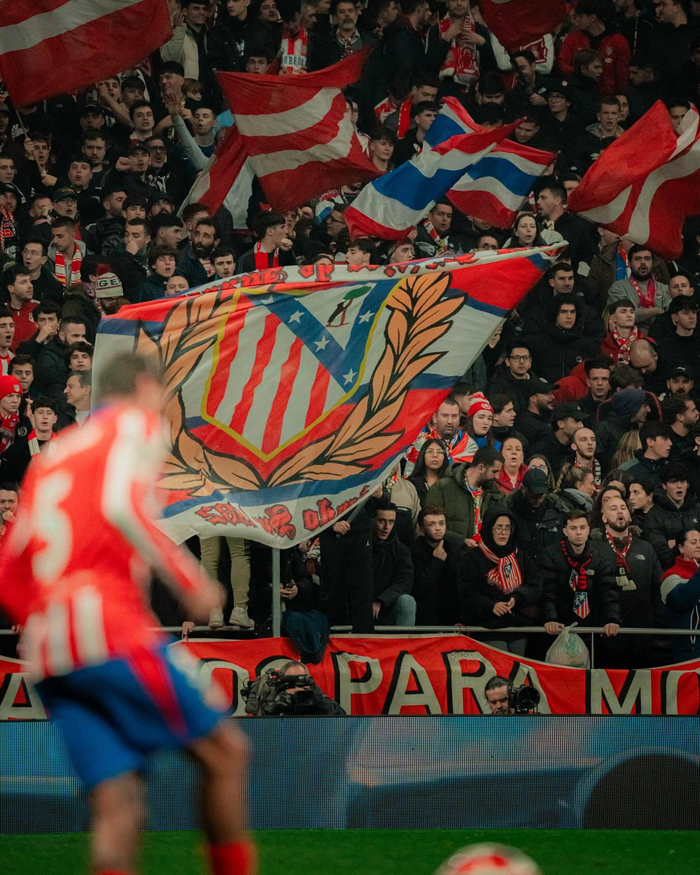 科曼：诺阿-朗和我说，那不勒斯季前28天集训他从没见过球（科曼：诺阿-朗称那不勒斯季前28天训练几乎没碰球）