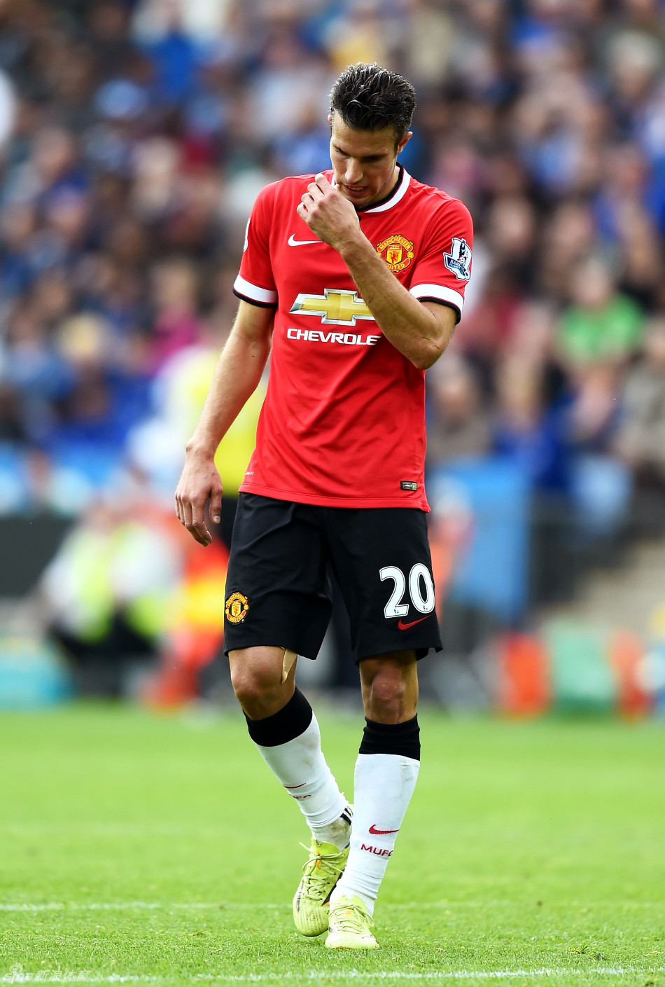 乔纳森-戴维：儒尼尼奥是史上最佳任意球手，他总能将球打进（乔纳森-戴维：儒尼尼奥是历史第一任意球大师，几乎每次都能破门）