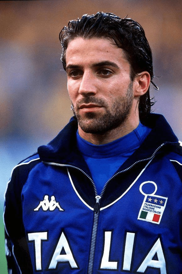 阿勒代斯：萨拉赫签了肥约状态就下滑，利物浦应让他闭嘴走人