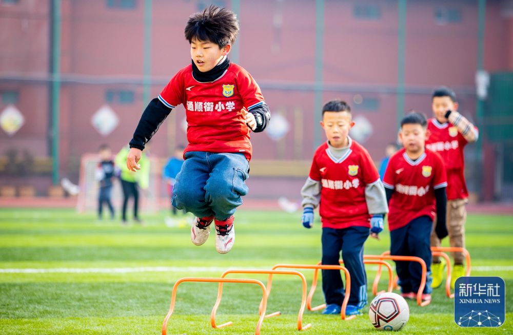 投篮手感如何快速找回？（怎样迅速恢复投篮手感？）