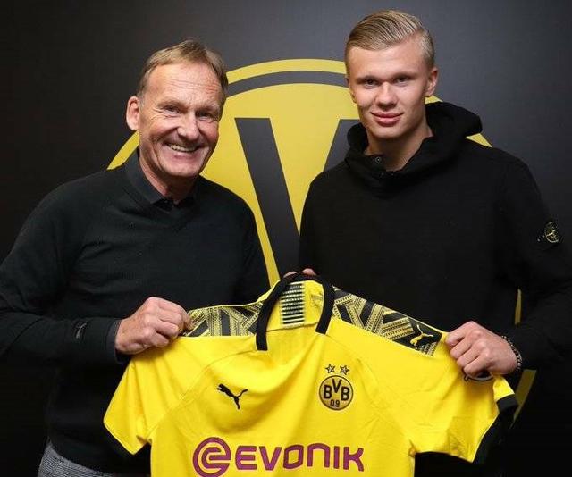 埃贝尔：随着每一次成功拜仁变得更稳定、自信；世俱杯是礼物（埃贝尔：连连告捷令拜仁愈发稳健自信，世俱杯是一份奖励）