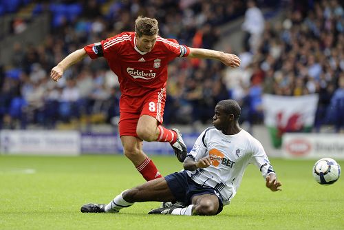 塞尔：贝蒂斯已敲定续约佩莱格里尼和伊斯科，未来几天将官宣（塞尔报道：贝蒂斯已与佩莱格里尼、伊斯科完成续约，官宣预计近日发布）