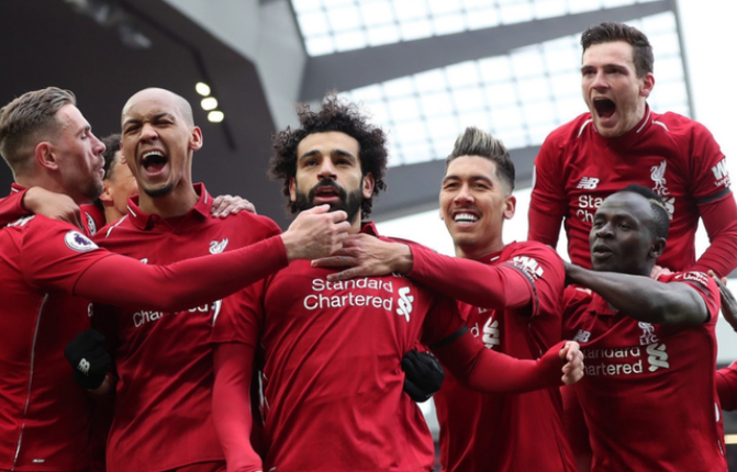 卡莱尔：其他老将遇到我们这样的情况会装病，西卡却全力以赴