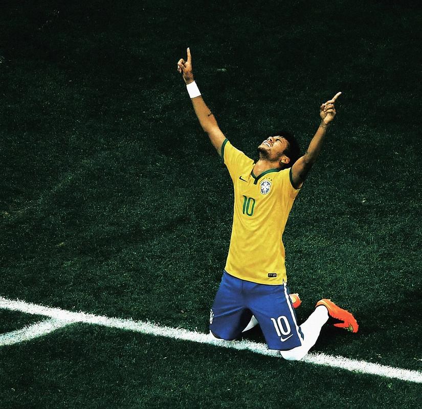 门兴格拉德巴赫4-0大胜圣保利，哈里斯-塔巴科维奇梅开二度，弗劳洛破门（门兴格拉德巴赫4-0横扫圣保利：哈里斯-塔巴科维奇双响，弗劳洛建功）