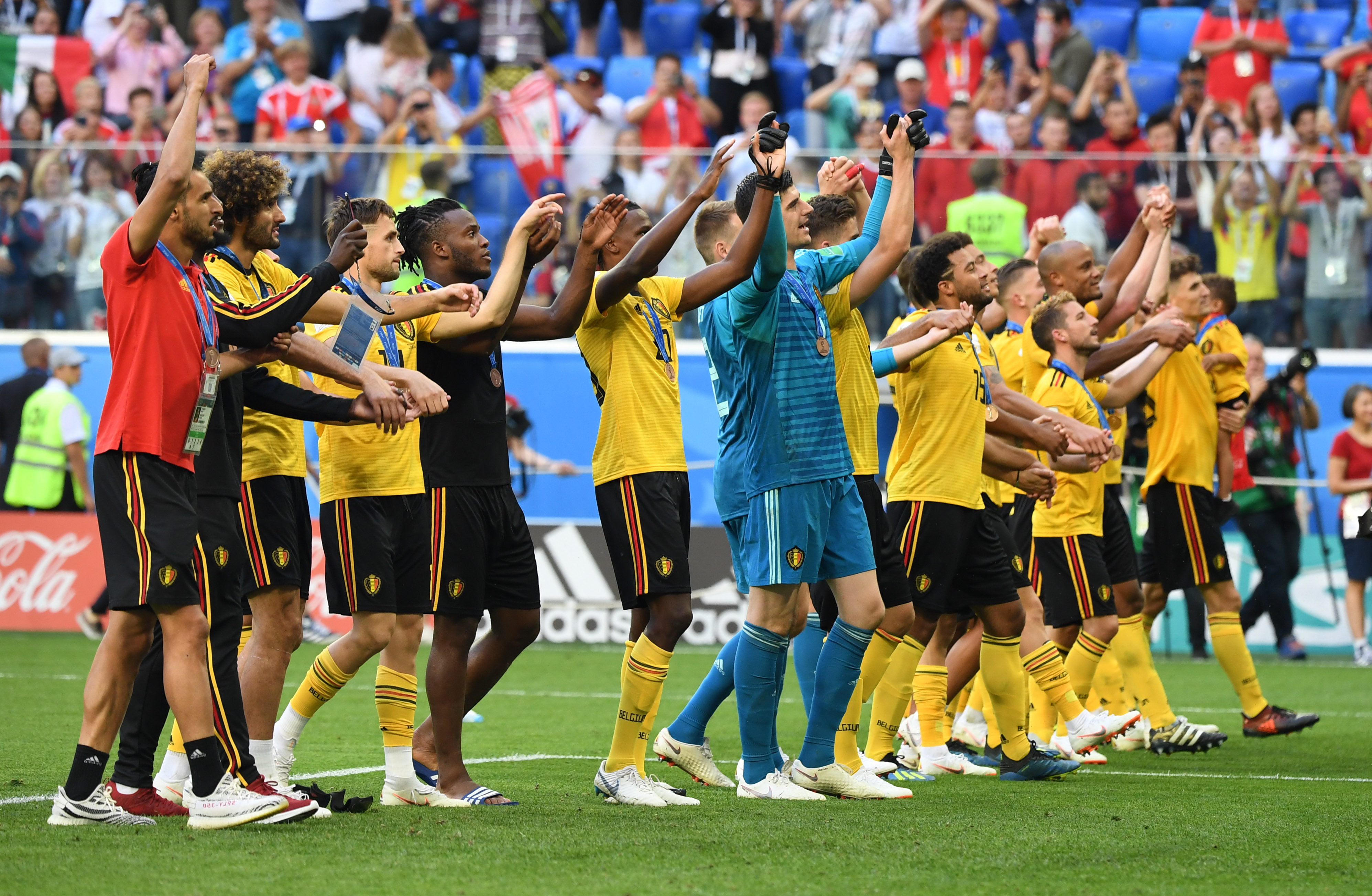 记者：纽卡正密切关注莱斯特城外租球员哈努斯，水晶宫也有意（记者：纽卡紧盯莱斯特城外租将哈努斯，水晶宫同样有意）