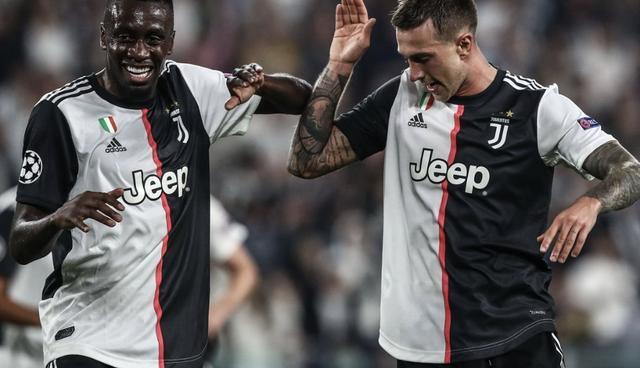 马卡：皇马密切关注科莫后卫拉蒙，英超多队也展开考察（马卡：皇马盯上科莫后卫拉蒙，英超多队亦在考察）