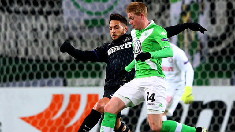 TA：利马传球出色&充满侵略性，他的回归可以丰富曼联打法（TA：出球精准、侵略性十足，利马回归将让曼联打法更立体）