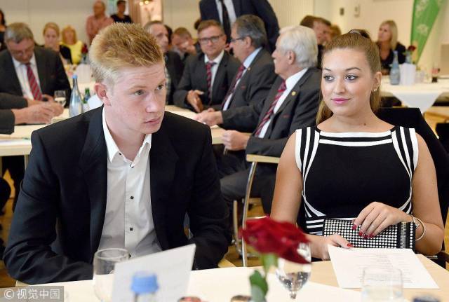 2-1，24岁AC米兰旧将一传一射，率队逆转切尔西，豪取欧冠3连胜（欧冠3连胜！24岁米兰旧将传射建功，率队2-1逆转切尔西）