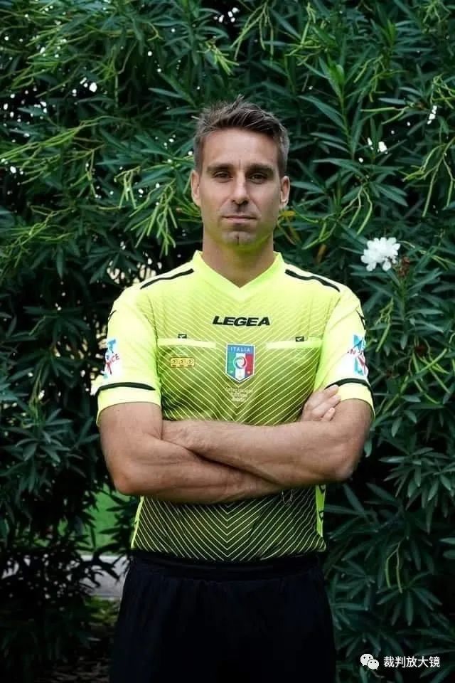 西媒：拉莫斯希望回欧洲主流联赛，他渴望回国家队参加世界杯（西媒：拉莫斯盼重返欧洲主流联赛，力争回归国家队出战世界杯）