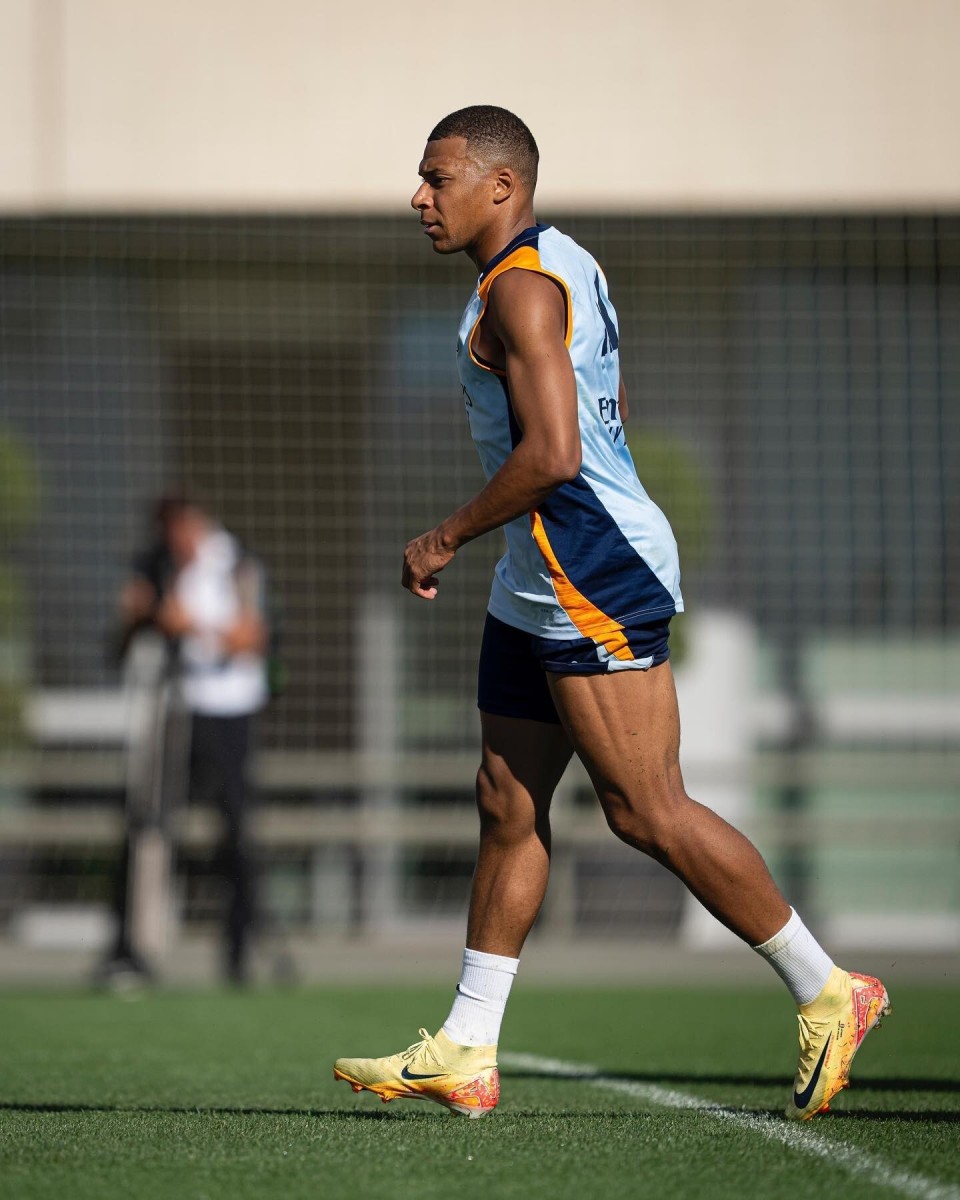 经纪人：小因扎吉欧冠决赛后才和新月谈判，若夺冠会留在国米（经纪人：小因扎吉将于欧冠决赛后再与新月商谈，若夺冠将留守国米）